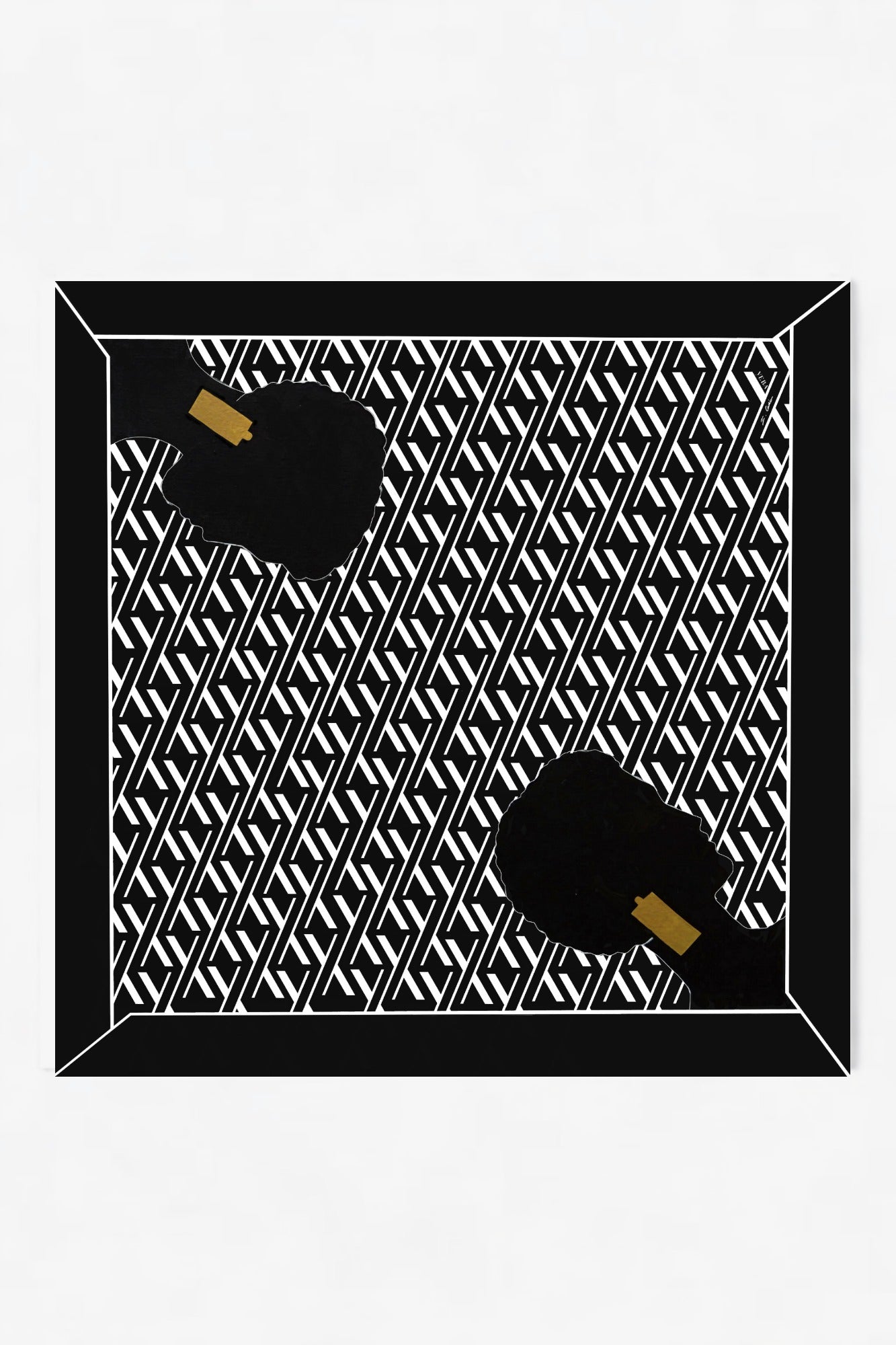 LARGE ADE SIGNATURE SILK SCARF - BLACK