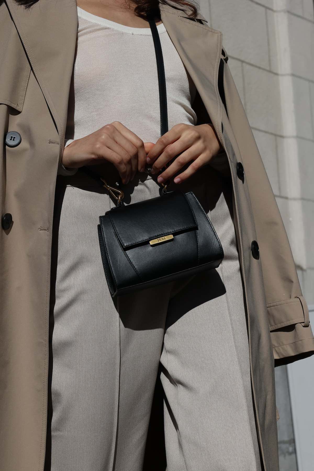 Yeba First Mini classic black