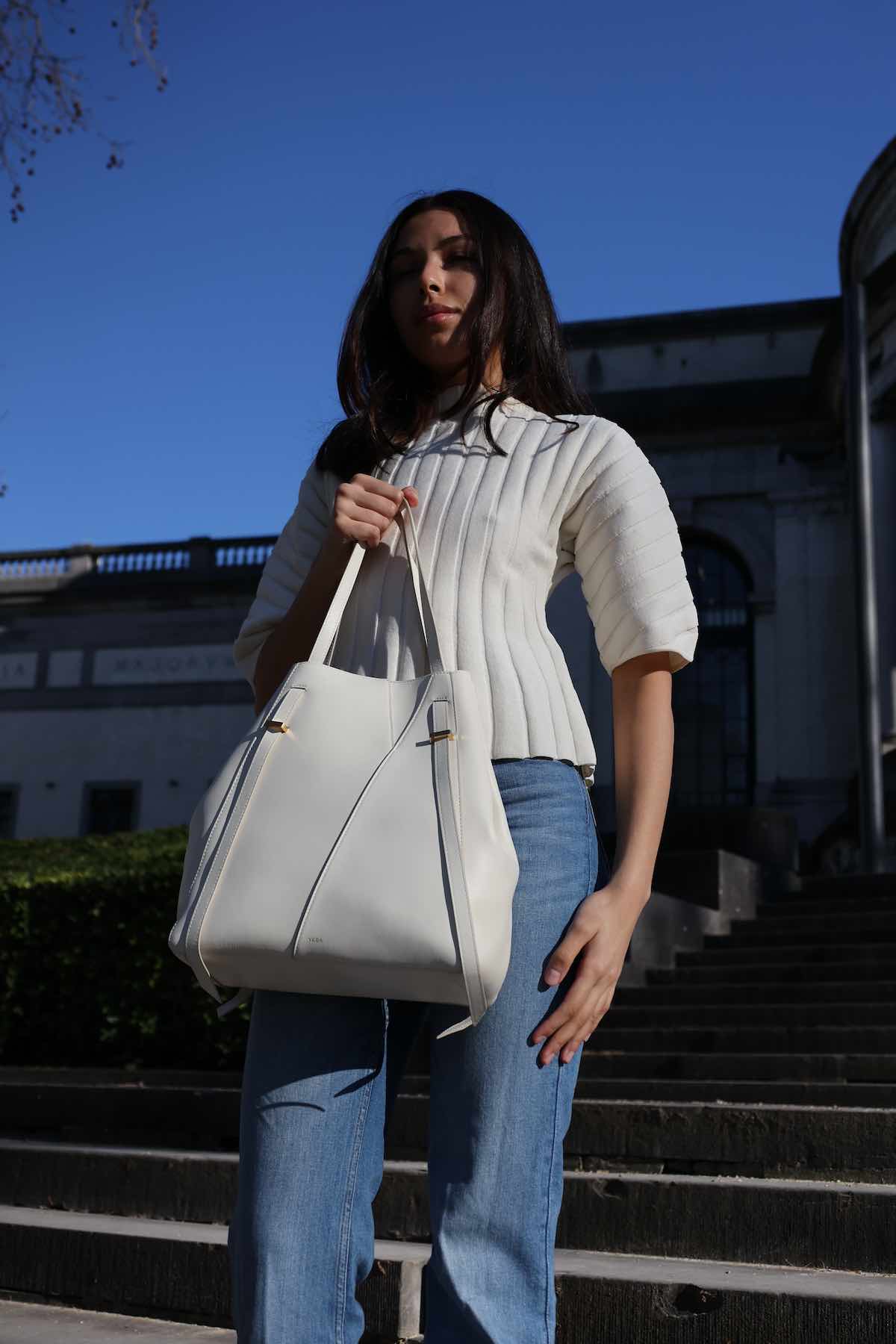 AYO TOTE Medium CREAM
