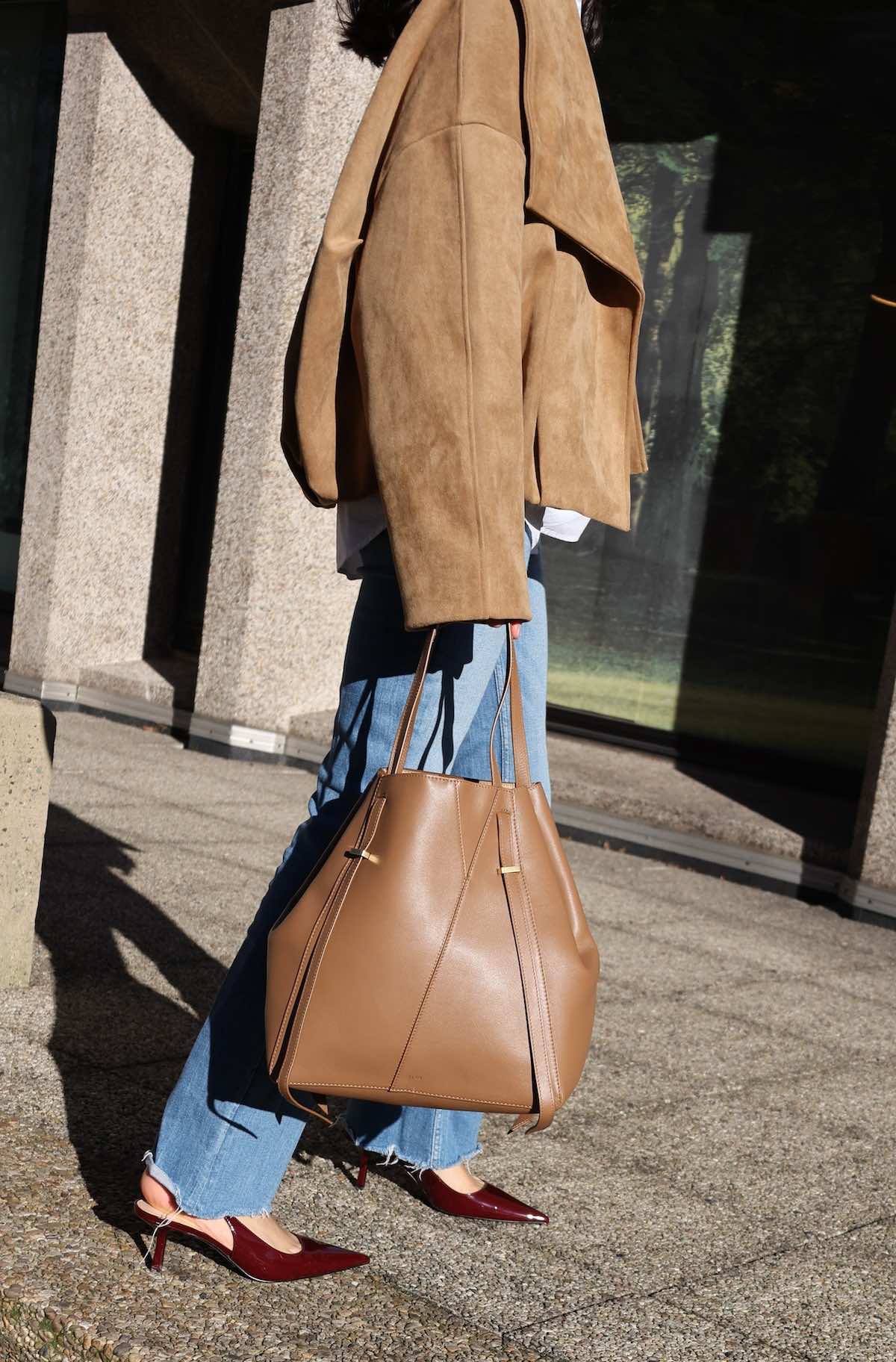 AYO TOTE Medium CARAMEL