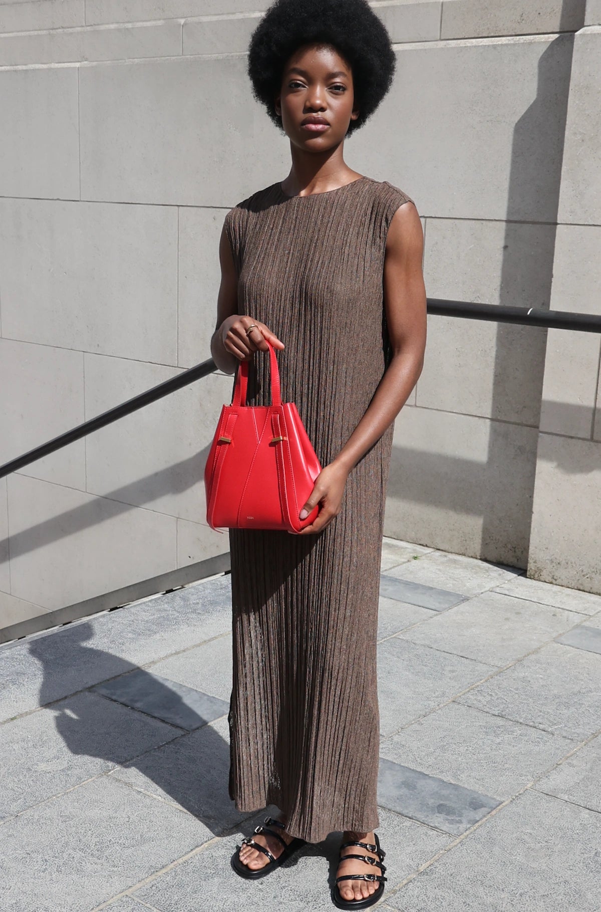 Mini AYO tote - rouge volcan